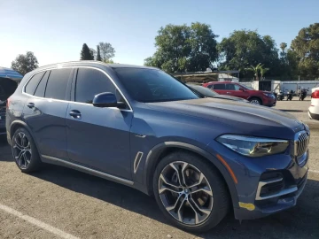 2021 BMW X5 с пробегом 121 076 км