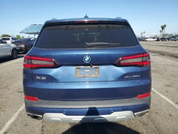 2021 BMW X5 с пробегом 121 076 км