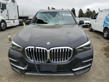 2022 BMW X5 с пробегом 81 026 км