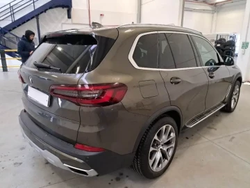 2022 BMW X5 с пробегом 61 296 км