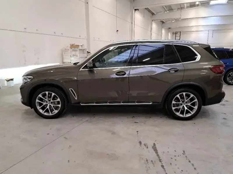 2022 BMW X5 с пробегом 61 296 км