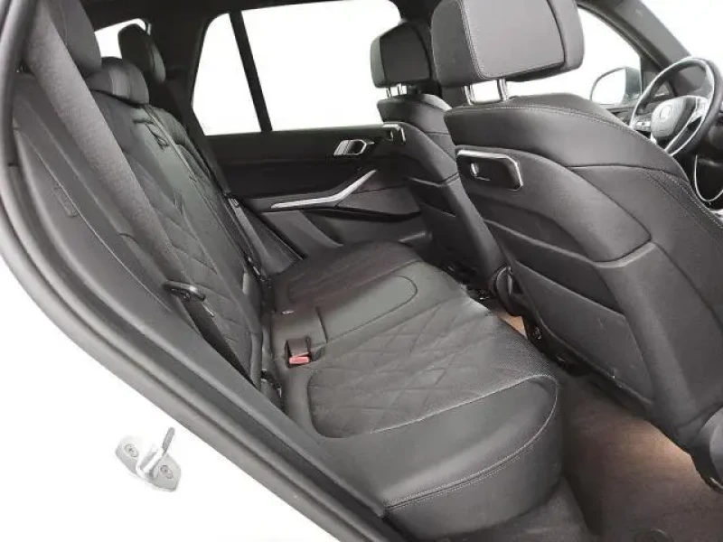 2024 BMW X5 с пробегом 44 407 км