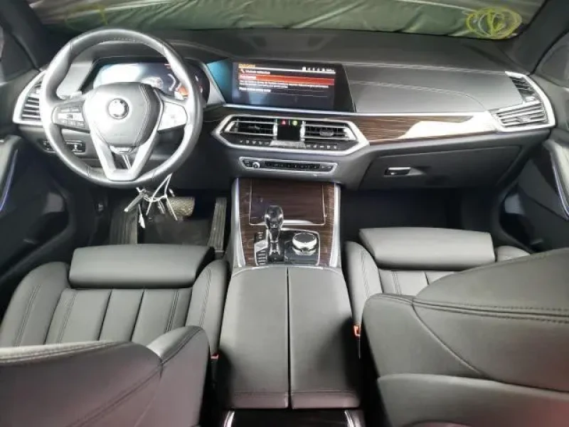 2020 BMW X5 с пробегом 32 374 км
