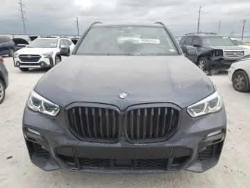 2022 BMW X5 с пробегом 44 355 км