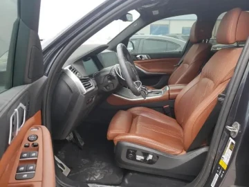 2022 BMW X5 с пробегом 44 355 км