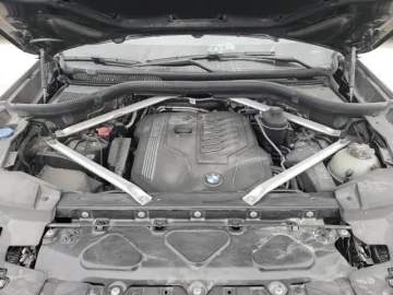 2022 BMW X5 с пробегом 44 355 км