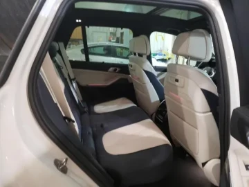 2021 BMW X5 с пробегом 14 194 км
