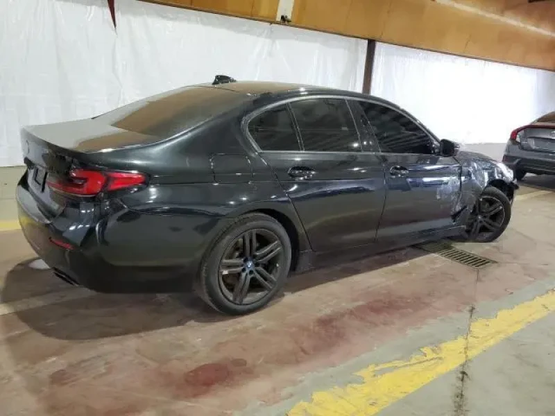 2021 BMW 5 серии с пробегом 76 812 км