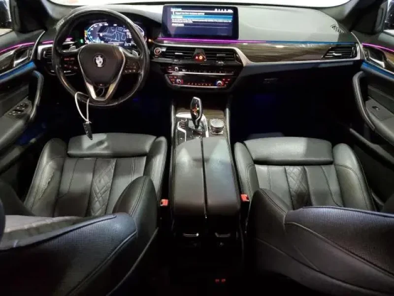 2021 BMW 5 серии с пробегом 76 812 км