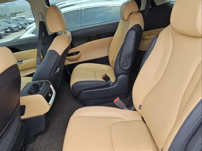 2021 Kia Carnival с пробегом 154 102 км