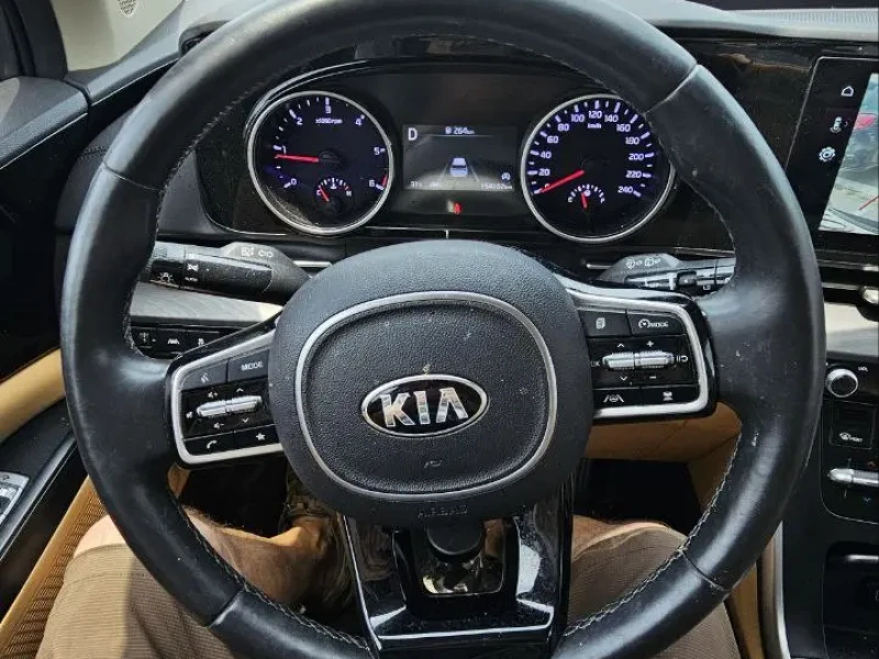 2021 Kia Carnival с пробегом 154 102 км