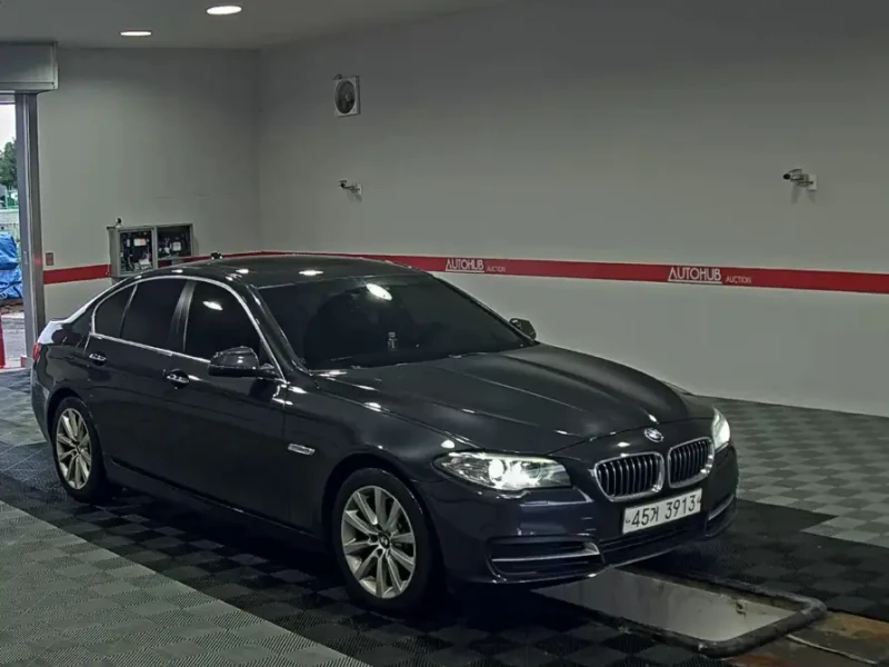 2015 BMW 5 серии с пробегом 151 300 км