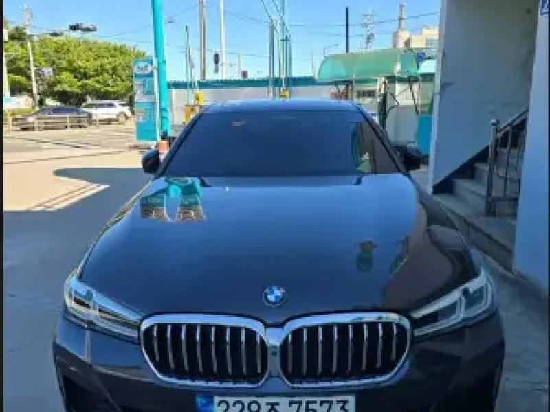 2021 BMW 5 серии с пробегом 41 500 км