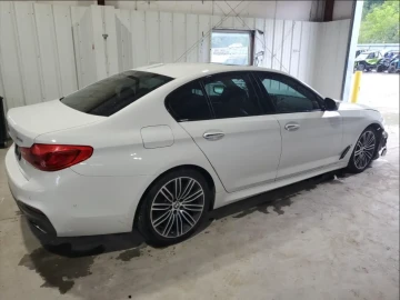 2017 BMW 5 серии с пробегом 150 000 км