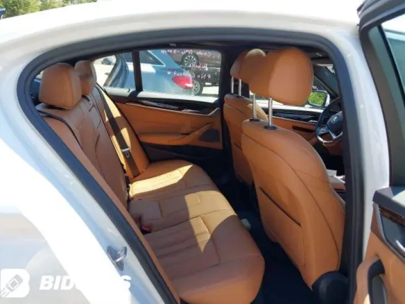 2020 BMW 5 серии с пробегом 67 742 км