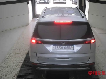 2020 Kia Carnival с пробегом 157 324 км