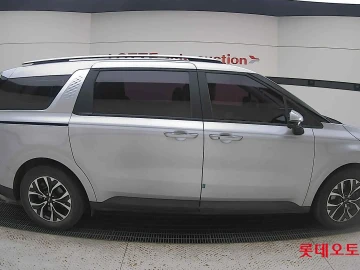 2020 Kia Carnival с пробегом 157 324 км
