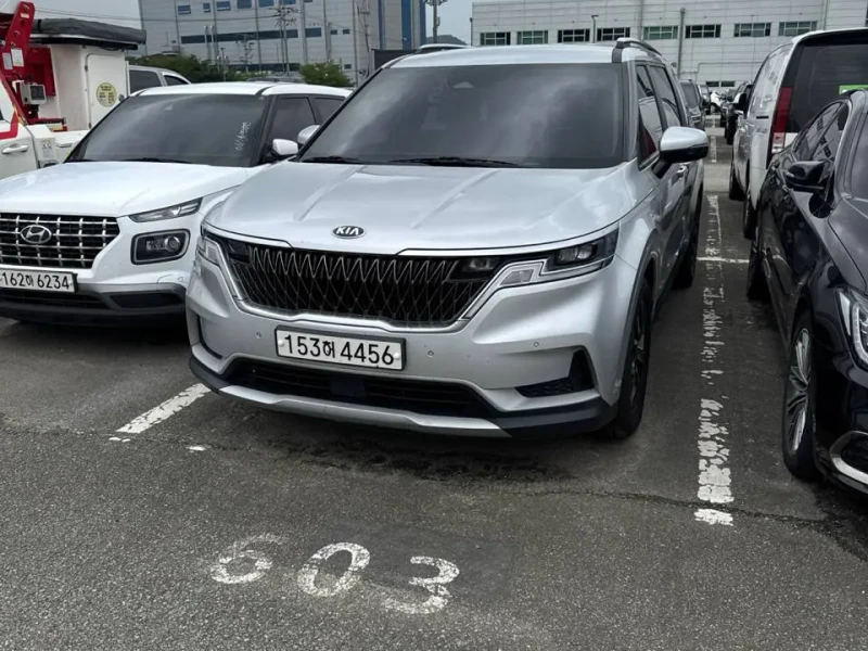 2020 Kia Carnival с пробегом 157 324 км