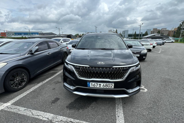 2021 Kia Carnival с пробегом 44 000 км