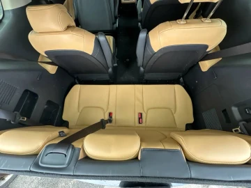 2021 Kia Carnival с пробегом 44 000 км