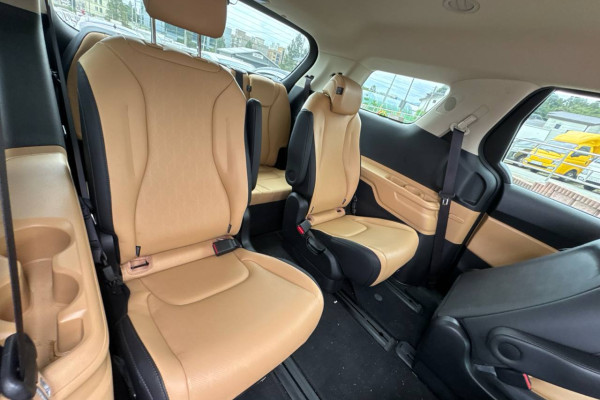 2021 Kia Carnival с пробегом 44 000 км