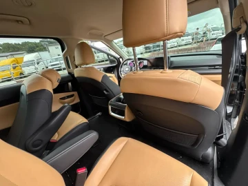 2021 Kia Carnival с пробегом 44 000 км