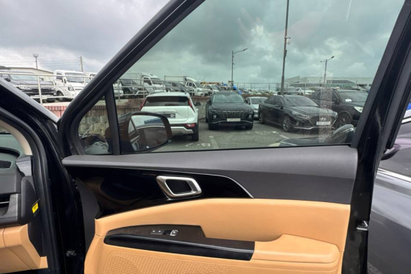 2021 Kia Carnival с пробегом 44 000 км