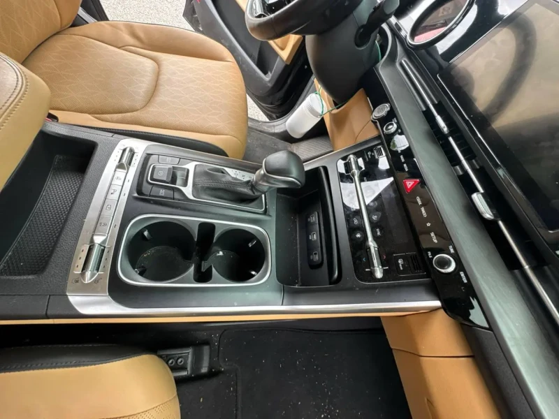 2021 Kia Carnival с пробегом 44 000 км