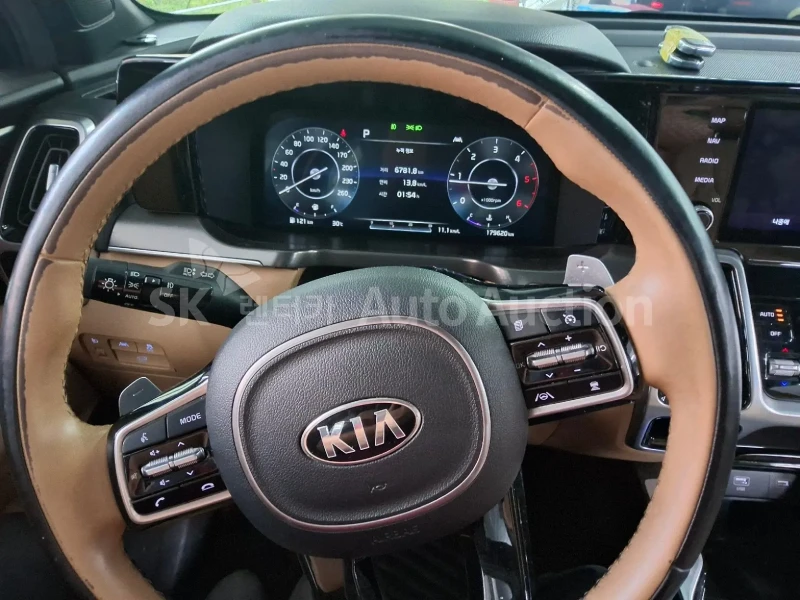 2021 Kia Sorento с пробегом 179 260 км