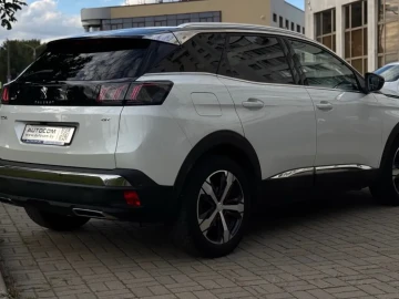 2021 Peugeot 3008 с пробегом 171 500 км
