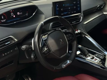 2021 Peugeot 3008 с пробегом 171 500 км