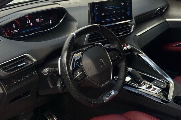 2021 Peugeot 3008 с пробегом 171 500 км