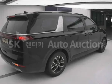 2022 Kia Carnival с пробегом 153 415 км