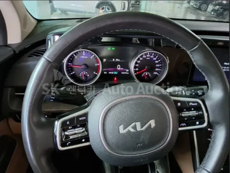 2022 Kia Carnival с пробегом 153 415 км