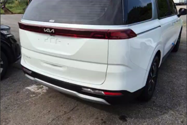 2021 Kia Carnival с пробегом 117 271 км