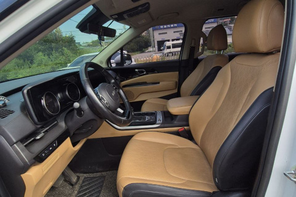 2021 Kia Carnival с пробегом 117 271 км