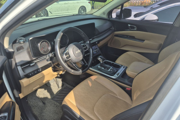2021 Kia Carnival с пробегом 117 271 км
