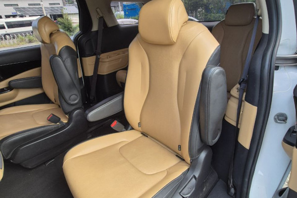 2021 Kia Carnival с пробегом 117 271 км