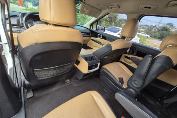 2021 Kia Carnival с пробегом 117 271 км