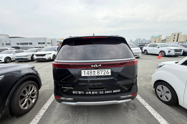 2021 Kia Carnival с пробегом 151 401 км