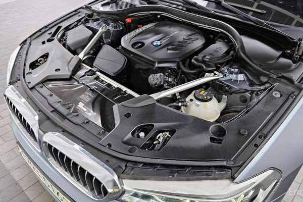 2020 BMW 5 серии с пробегом 116 408 км