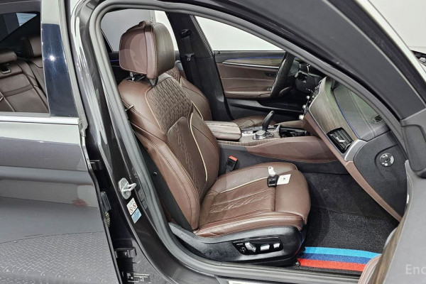 2021 BMW 5 серии с пробегом 118 649 км