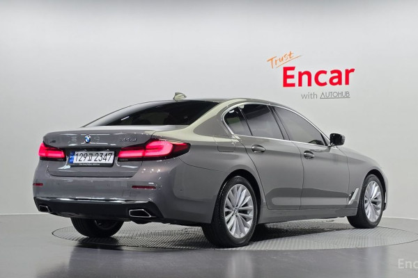 2022 BMW 5 серии с пробегом 51 859 км