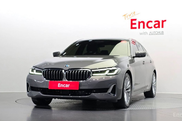 2022 BMW 5 серии с пробегом 51 859 км