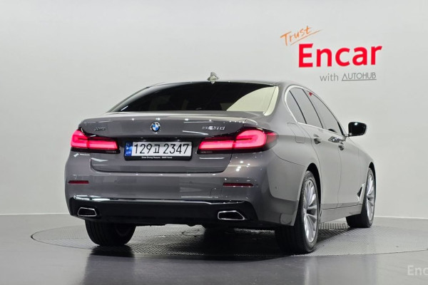 2022 BMW 5 серии с пробегом 51 859 км