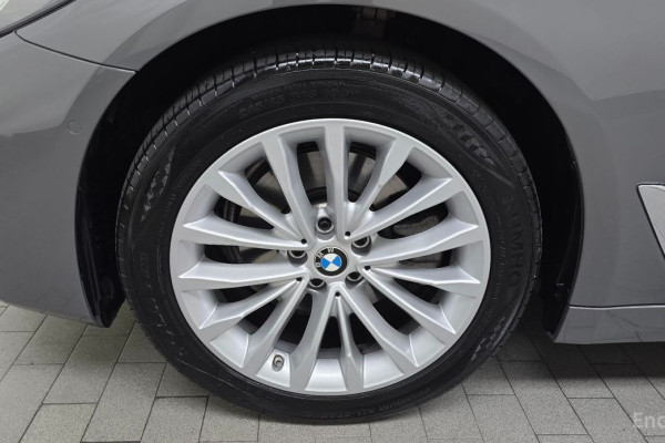 2022 BMW 5 серии с пробегом 51 859 км