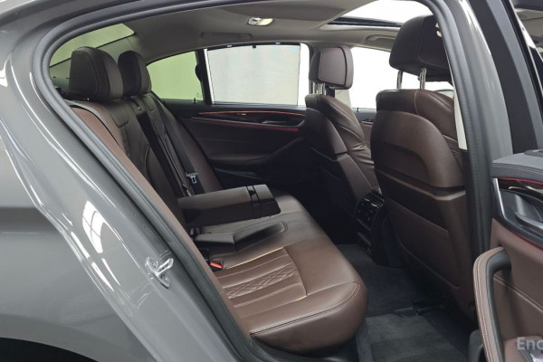 2022 BMW 5 серии с пробегом 51 859 км