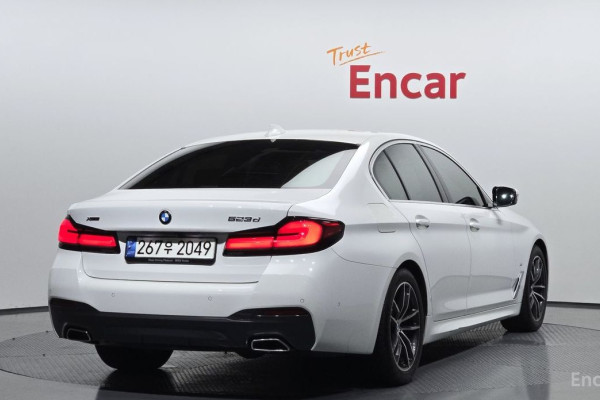 2021 BMW 5 серии с пробегом 82 752 км