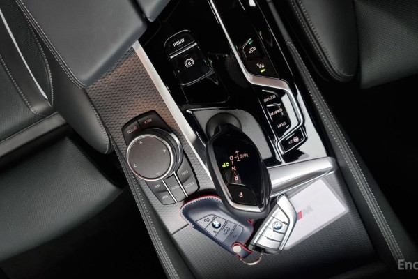 2023 BMW 5 серии с пробегом 19 994 км