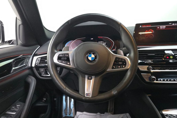 2020 BMW 5 серии с пробегом 45 387 км